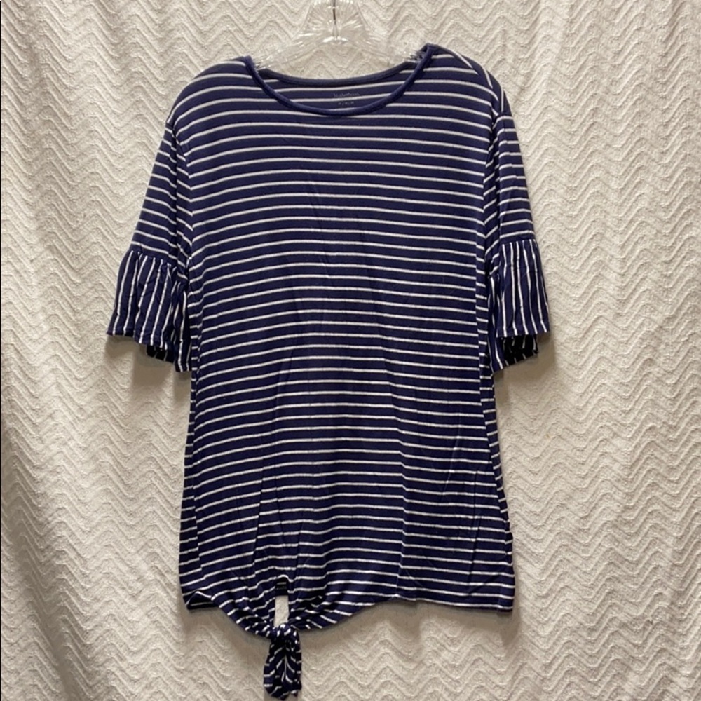 Motherhood Maternity navy blue size medium top